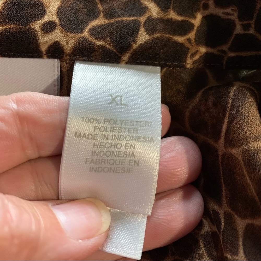 Liz Claiborne Blouse Animal Print Long Sleeve Size XL - Picture 10 of 12